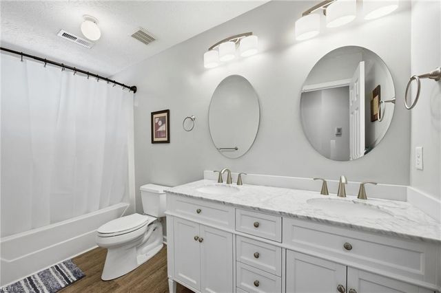 123 Brightwood TER, Yorktown, VA 23690