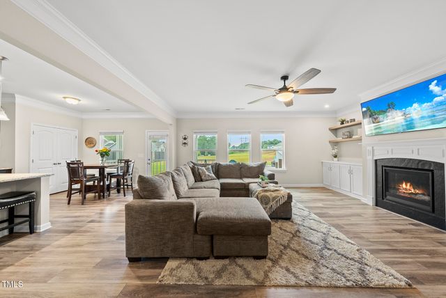 521 Lionheart Lane, Sanford, NC 27330