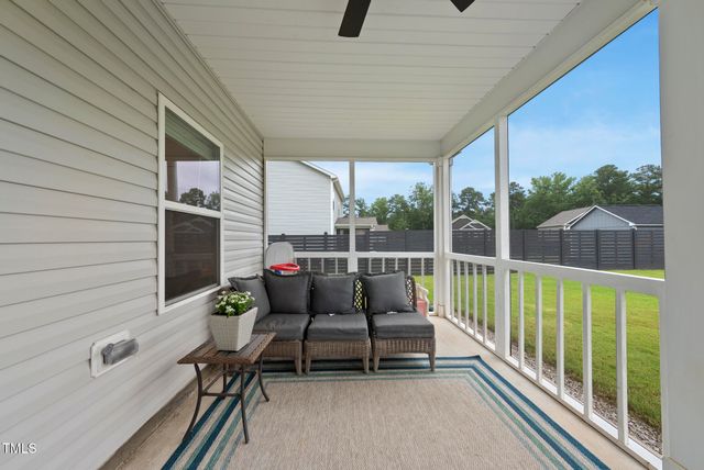 521 Lionheart Lane, Sanford, NC 27330