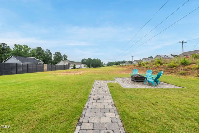 521 Lionheart Lane, Sanford, NC 27330