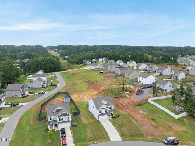 521 Lionheart Lane, Sanford, NC 27330