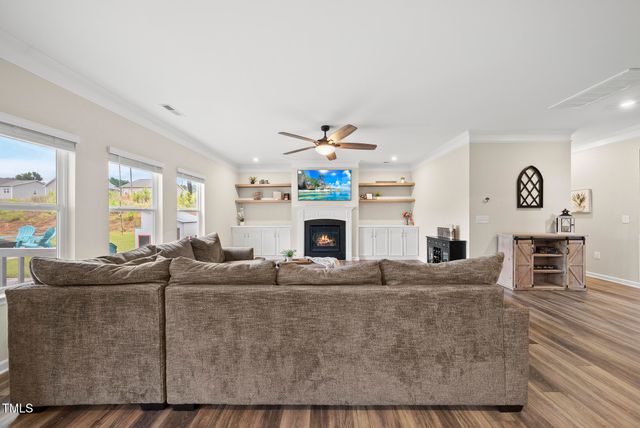 521 Lionheart Lane, Sanford, NC 27330