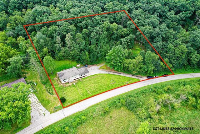 11828 Fairway Road, Sparta, WI 54656