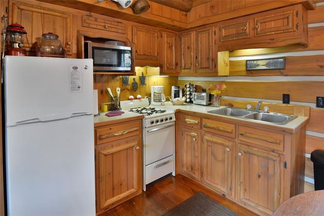 12358 W Moreland Road, Hayward, WI 54843