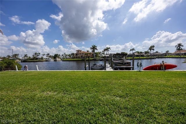316 Tudor DR 1-2, Cape Coral, FL 33904