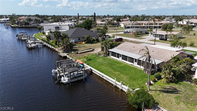 316 Tudor DR 1-2, Cape Coral, FL 33904