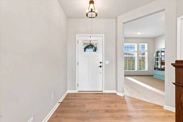 4949 Obsidian Way, Victoria, MN 55386