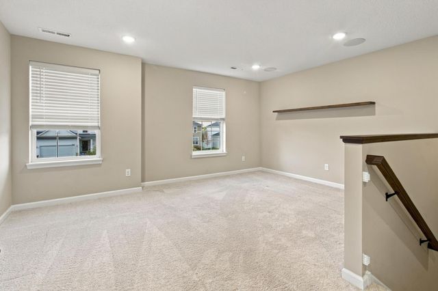 4949 Obsidian Way, Victoria, MN 55386