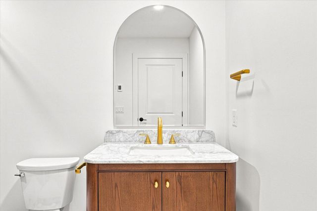 4949 Obsidian Way, Victoria, MN 55386