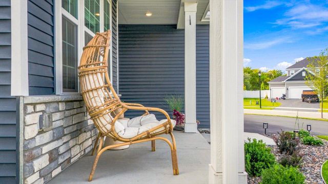 4949 Obsidian Way, Victoria, MN 55386