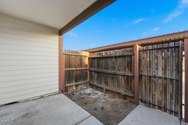 6610 W Kingston Lane, Glendale, AZ 85306