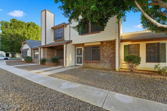 6610 W Kingston Lane, Glendale, AZ 85306