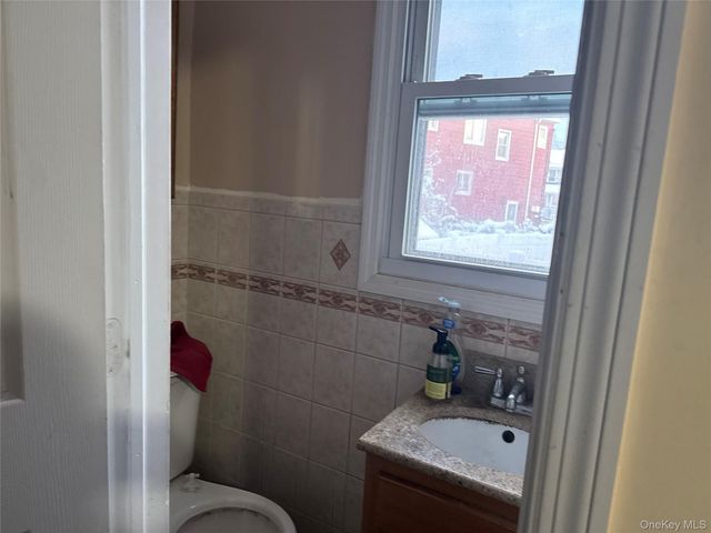 2431 Deerfield Road, Far Rockaway, NY 11691