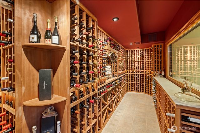 4145 Peregrine Point Way SE, Sammamish, WA 98075