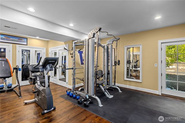 4145 Peregrine Point Way SE, Sammamish, WA 98075