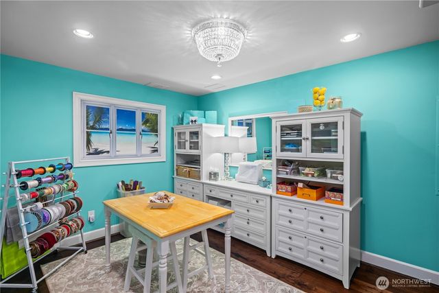 4145 Peregrine Point Way SE, Sammamish, WA 98075