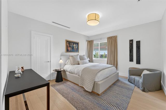 5314 Alton Road, Miami Beach, FL 33140