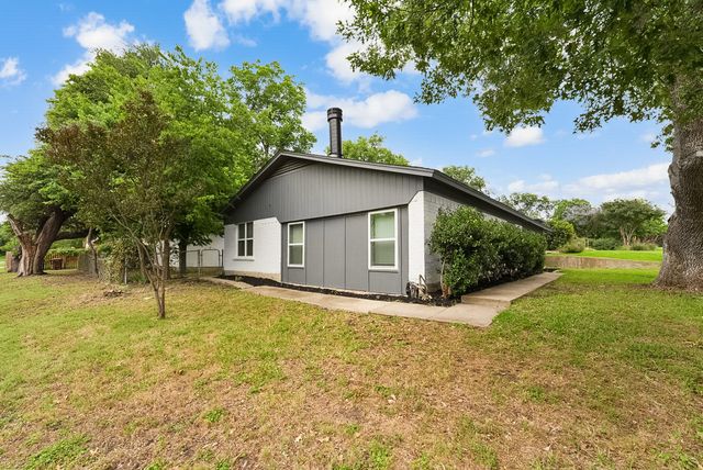 1425 Oakhill Drive, Plano, TX 75075