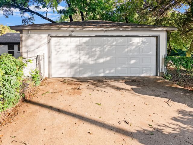 1425 Oakhill Drive, Plano, TX 75075