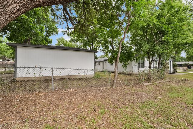 1425 Oakhill Drive, Plano, TX 75075