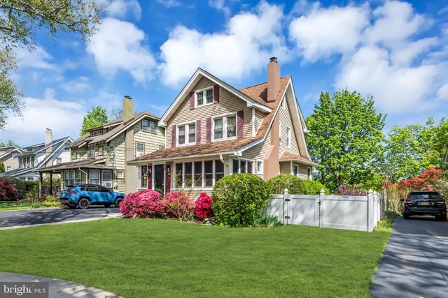 1281 LONGFELLOW AVE, Teaneck, NJ 07666