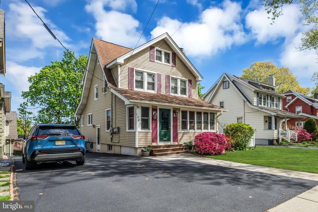 1281 LONGFELLOW AVE, Teaneck, NJ 07666