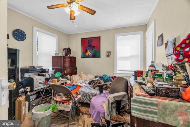 1281 LONGFELLOW AVE, Teaneck, NJ 07666