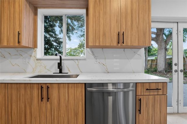 4931 SW 29th Avenue, Fort Lauderdale, FL 33312