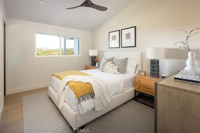 5746 Mcdonie, Woodland Hills, CA 91367