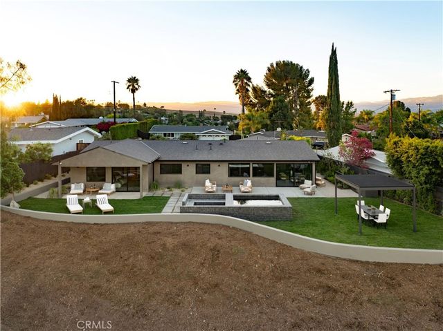5746 Mcdonie, Woodland Hills, CA 91367