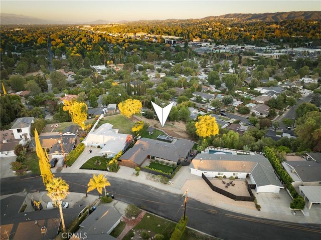 5746 Mcdonie, Woodland Hills, CA 91367