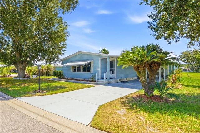 2679 LAKE GRASSMERE CIRCLE 903, Zellwood, FL 32798