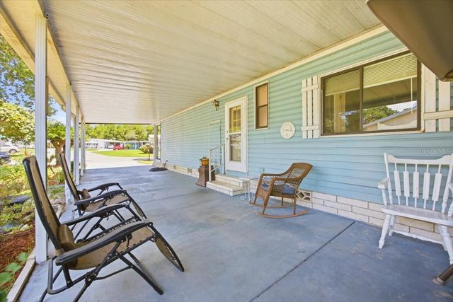 2679 LAKE GRASSMERE CIRCLE 903, Zellwood, FL 32798