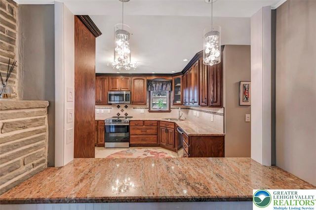 100 Marguerite Street, East Stroudsburg, PA 18301