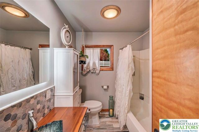 100 Marguerite Street, East Stroudsburg, PA 18301