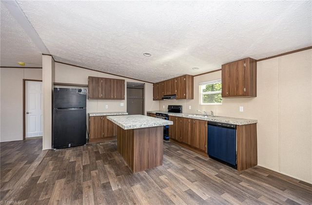 499 N County Home Road, Lexington, NC 27292