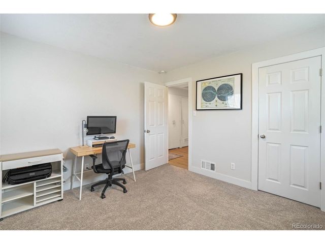 1749 Havana St, Aurora, CO 80010