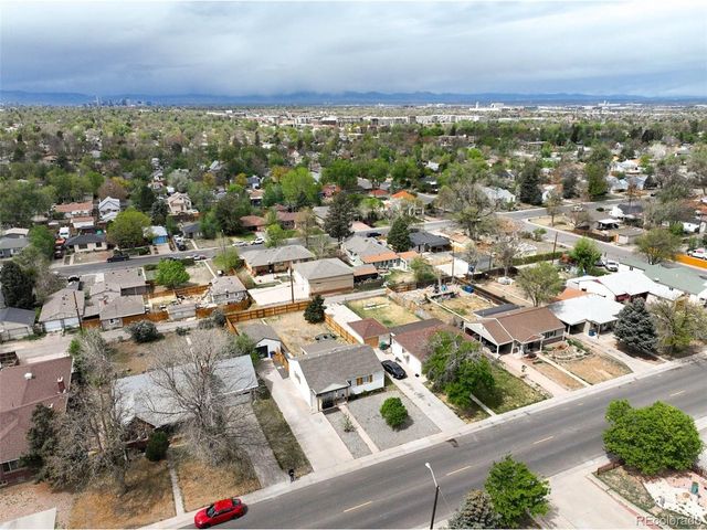 1749 Havana St, Aurora, CO 80010