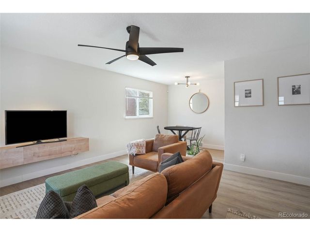 1749 Havana St, Aurora, CO 80010