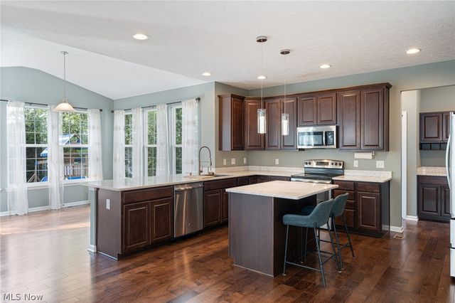 32825 Rebecca Lane, Avon Lake, OH 44012