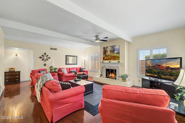 10062 N 76th Place, Scottsdale, AZ 85258
