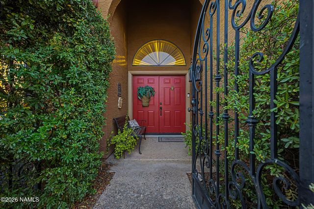 10062 N 76th Place, Scottsdale, AZ 85258