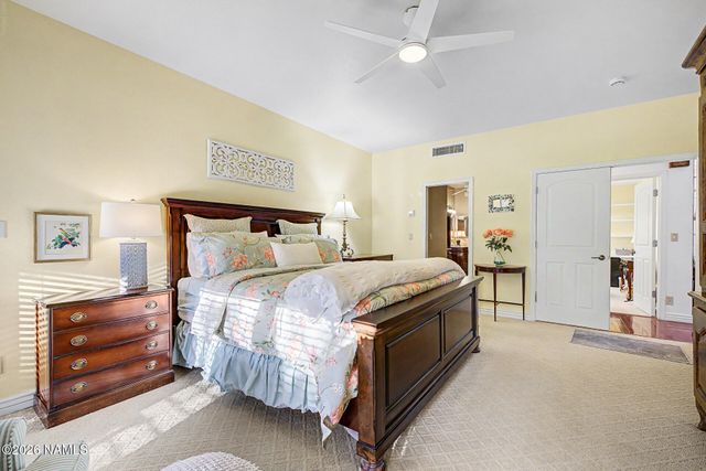 10062 N 76th Place, Scottsdale, AZ 85258