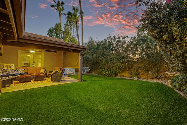 10062 N 76th Place, Scottsdale, AZ 85258
