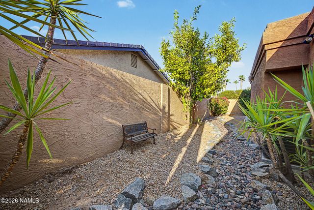 10062 N 76th Place, Scottsdale, AZ 85258