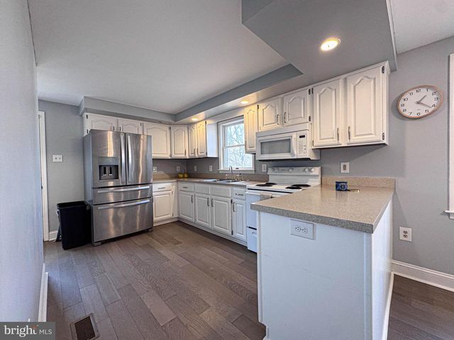 155 BALSAM LN, Bluemont, VA 20135