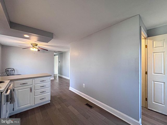 155 BALSAM LN, Bluemont, VA 20135