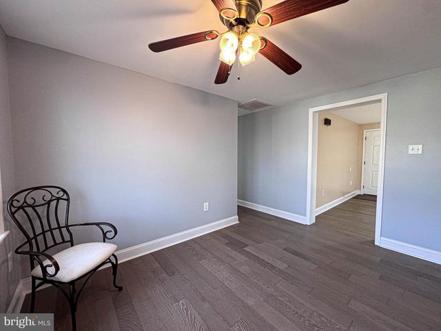 155 BALSAM LN, Bluemont, VA 20135