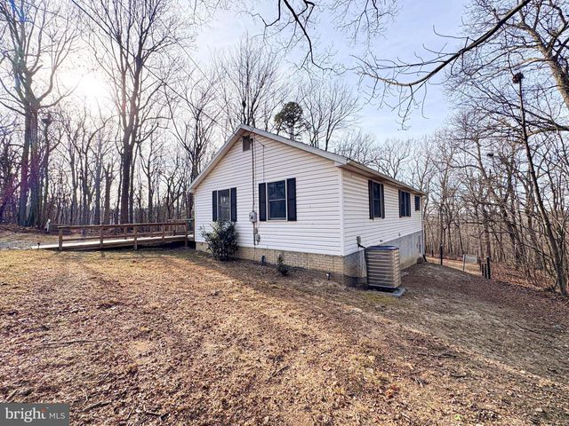 155 BALSAM LN, Bluemont, VA 20135