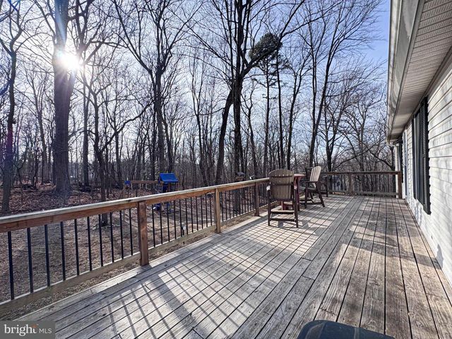 155 BALSAM LN, Bluemont, VA 20135